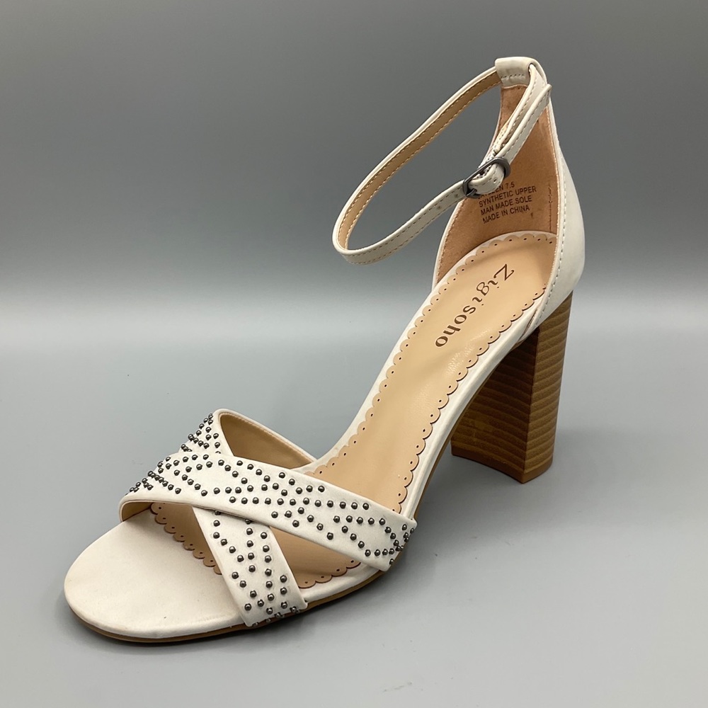 Summer White sandals with block heel